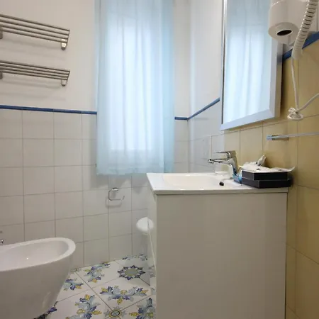 Gorgeous In With Wifi Apartament